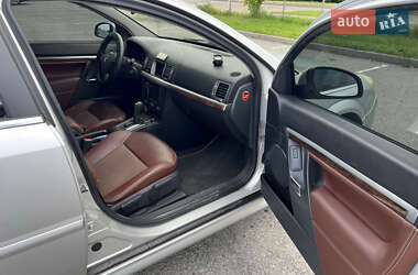 Хэтчбек Opel Signum 2008 в 