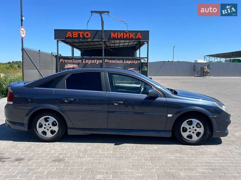Opel Signum 2008