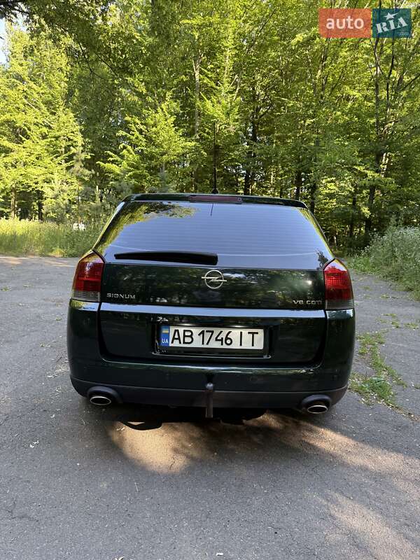 Хэтчбек Opel Signum 2004 в Жмеринке