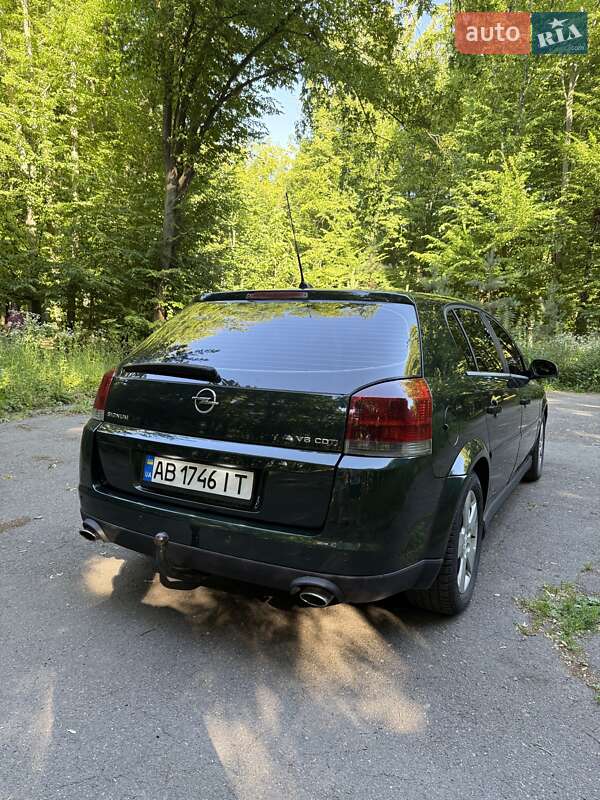 Хэтчбек Opel Signum 2004 в Жмеринке