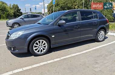 Хэтчбек Opel Signum 2008 в 