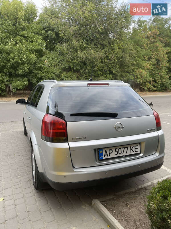 Хэтчбек Opel Signum 2005 в Запорожье