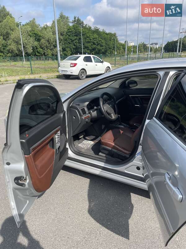 Хэтчбек Opel Signum 2008 в Львове