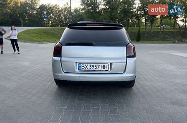 Хэтчбек Opel Signum 2003 в 