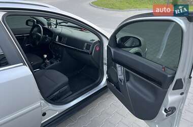 Хэтчбек Opel Signum 2003 в 