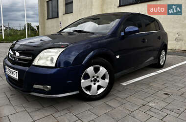 Хэтчбек Opel Signum 2003 в Стрые
