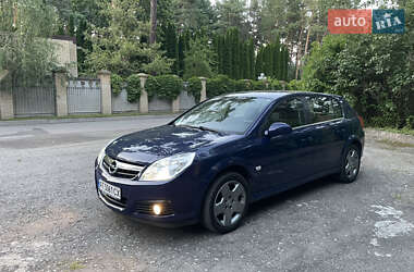 Хетчбек Opel Signum 2006 в Обухові