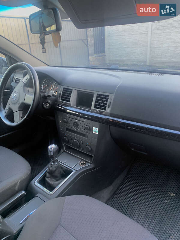 Хэтчбек Opel Signum 2004 в Виннице фото 28 Хэтчбек Opel Signum 2004 в Виннице