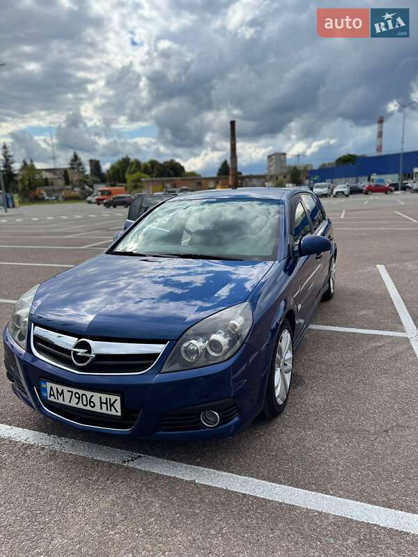 Opel Signum 2007