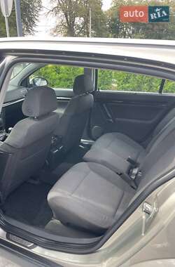 Хэтчбек Opel Signum 2003 в 