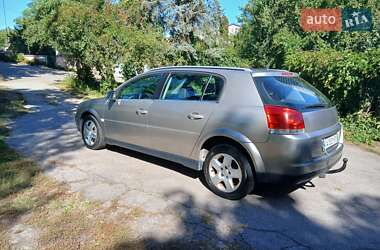 Хэтчбек Opel Signum 2003 в 