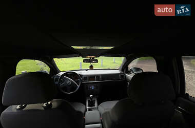 Хетчбек Opel Signum 2003 в 
