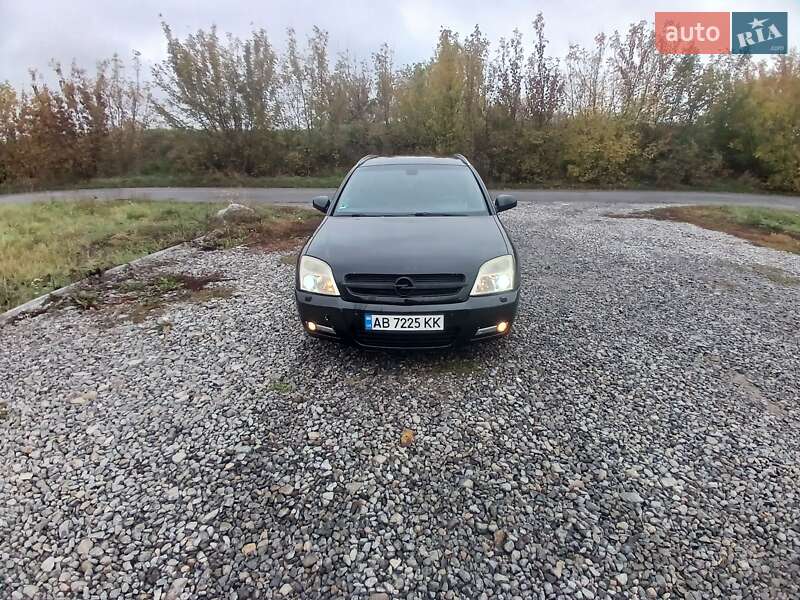 Opel Signum 2005