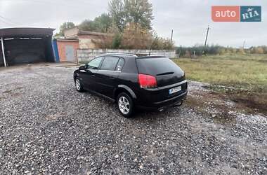 Хэтчбек Opel Signum 2005 в  фото 7 Хэтчбек Opel Signum 2005 в