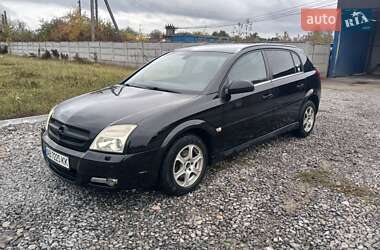 Хэтчбек Opel Signum 2005 в  фото 18 Хэтчбек Opel Signum 2005 в