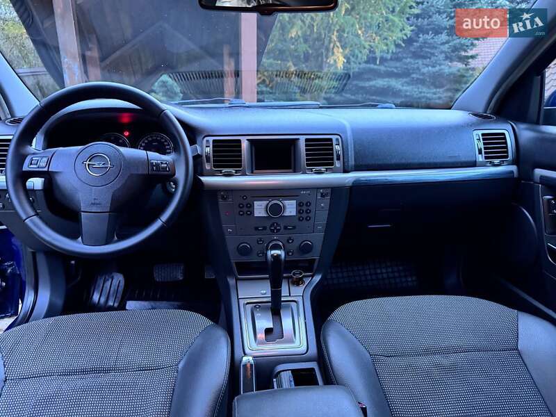 Хетчбек Opel Signum 2007 в Львові фото 36 Хетчбек Opel Signum 2007 в Львові