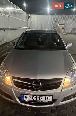Хэтчбек Opel Signum 2006 в Запорожье