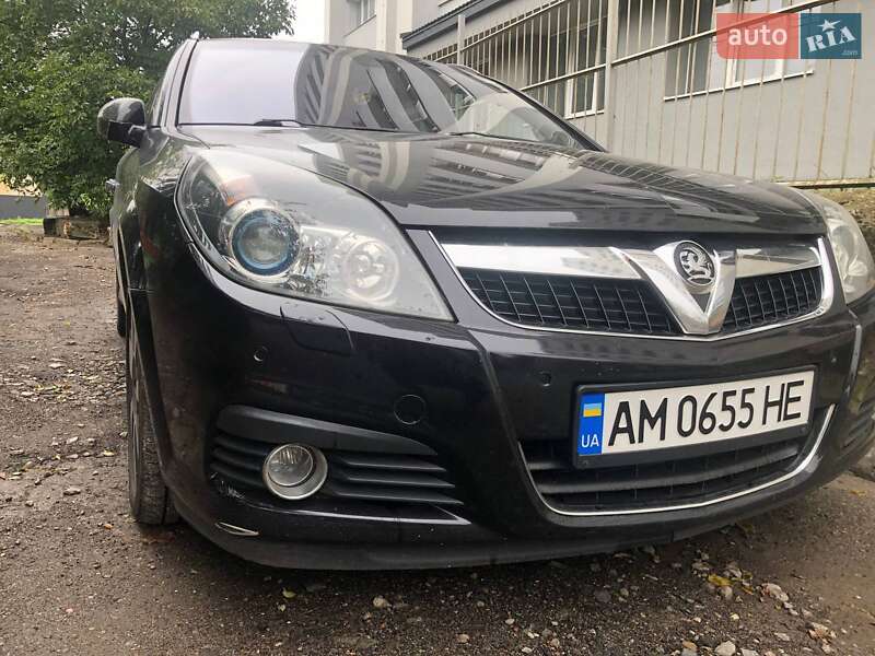 Хетчбек Opel Signum 2008 в Львові
