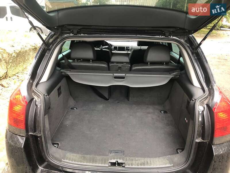 Хэтчбек Opel Signum 2008 в Львове