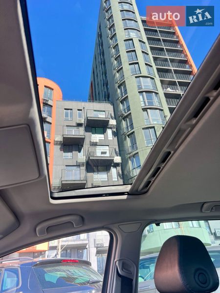 Хэтчбек Opel Signum 2004 в Киеве