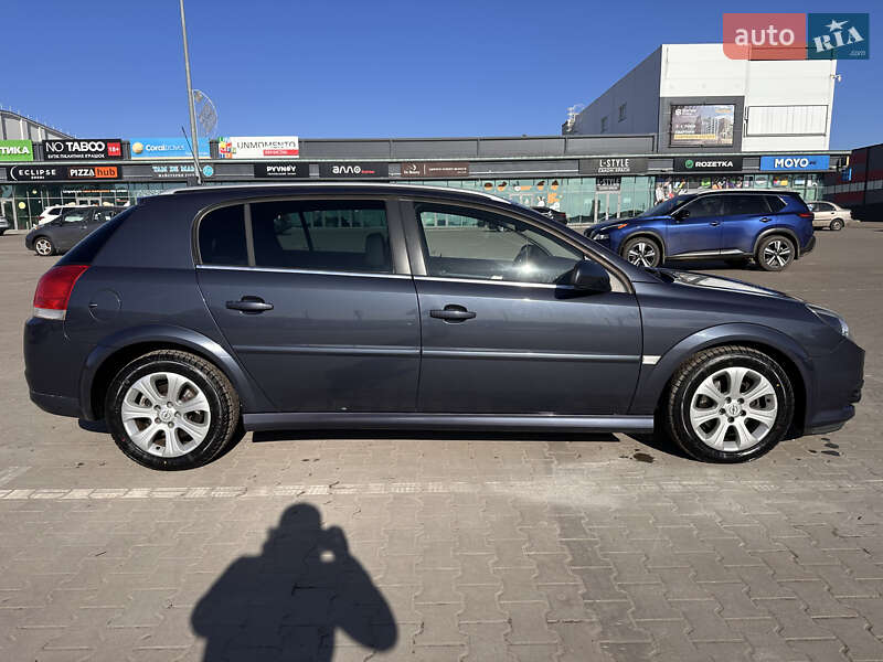 Хэтчбек Opel Signum 2008 в Святопетровское фото 5 Хэтчбек Opel Signum 2008 в Святопетровское