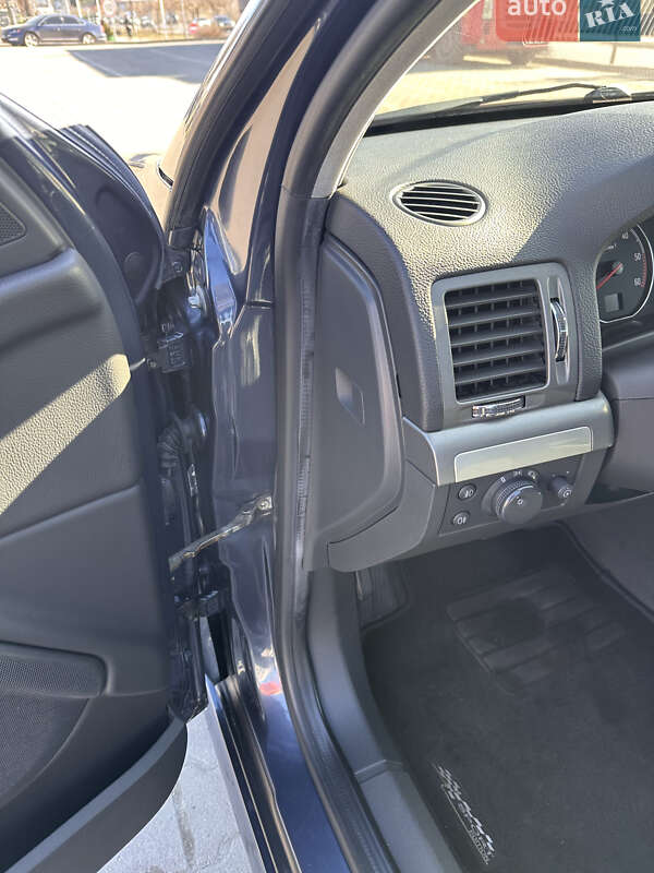 Хэтчбек Opel Signum 2008 в Святопетровское фото 10 Хэтчбек Opel Signum 2008 в Святопетровское