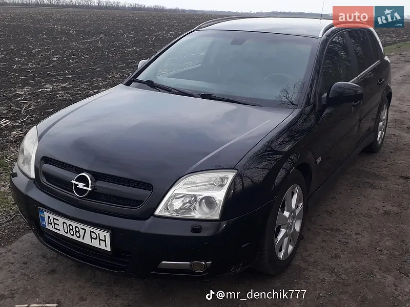 Opel Signum 2003