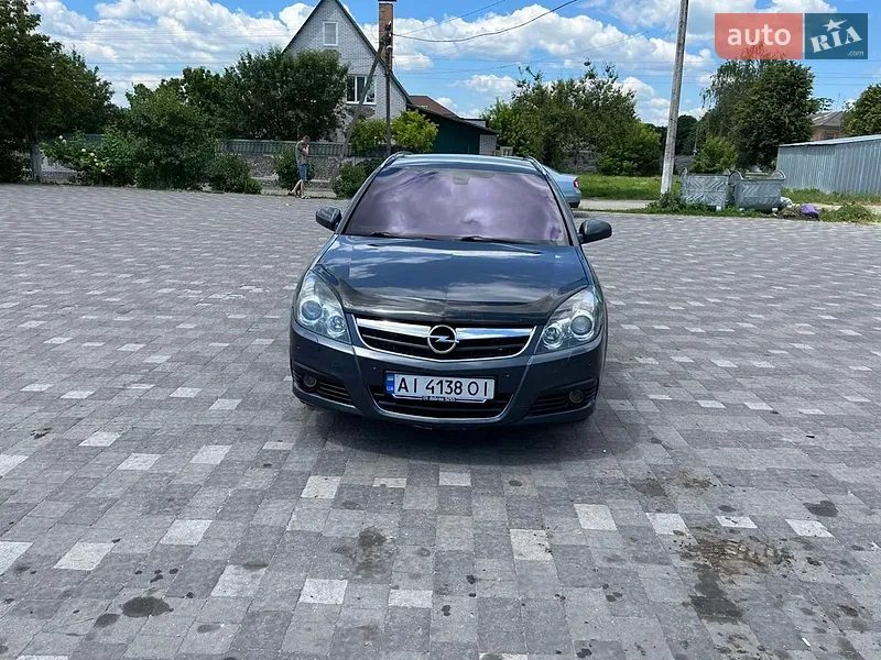 Opel Signum 2008