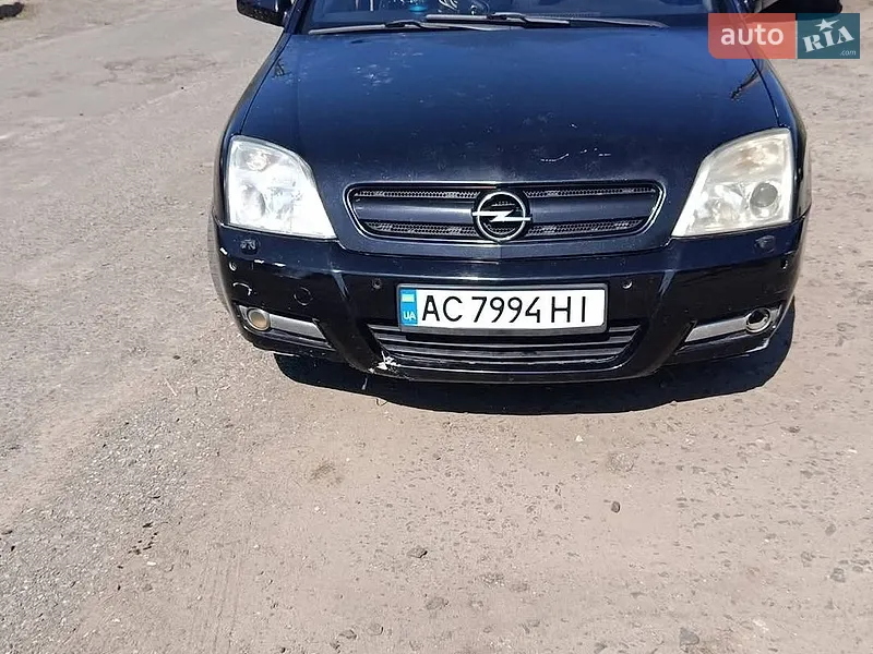 Opel Signum 2003