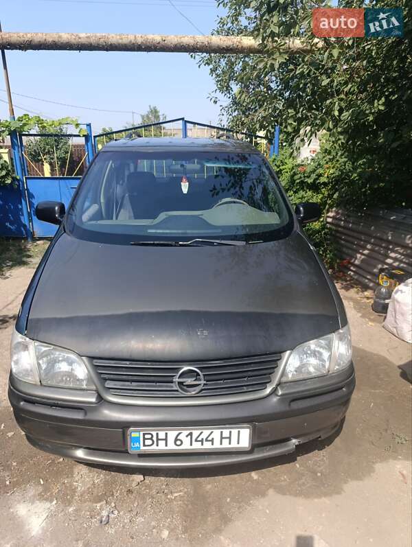 Минивэн Opel Sintra 1997 в 
