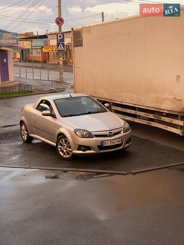 Кабріолет Opel Tigra 2005 в Полтаві