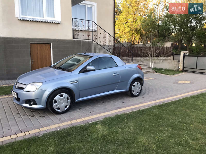 Кабриолет Opel Tigra 2007 в Теребовле