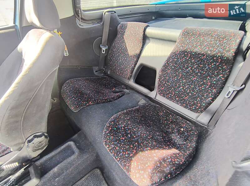 Купе Opel Tigra 1995 в Запорожье