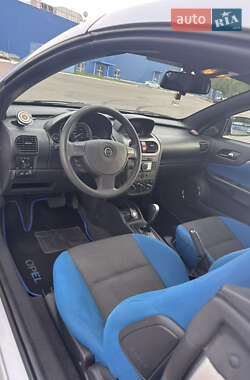 Кабриолет Opel Tigra 2005 в 