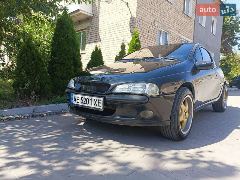 Opel Tigra 2000