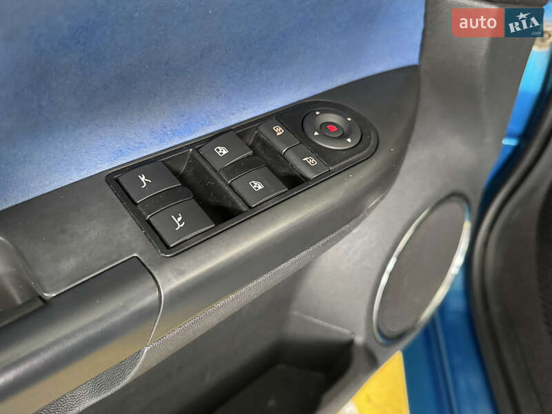 Кабріолет Opel Tigra 2005 в Камені-Каширському