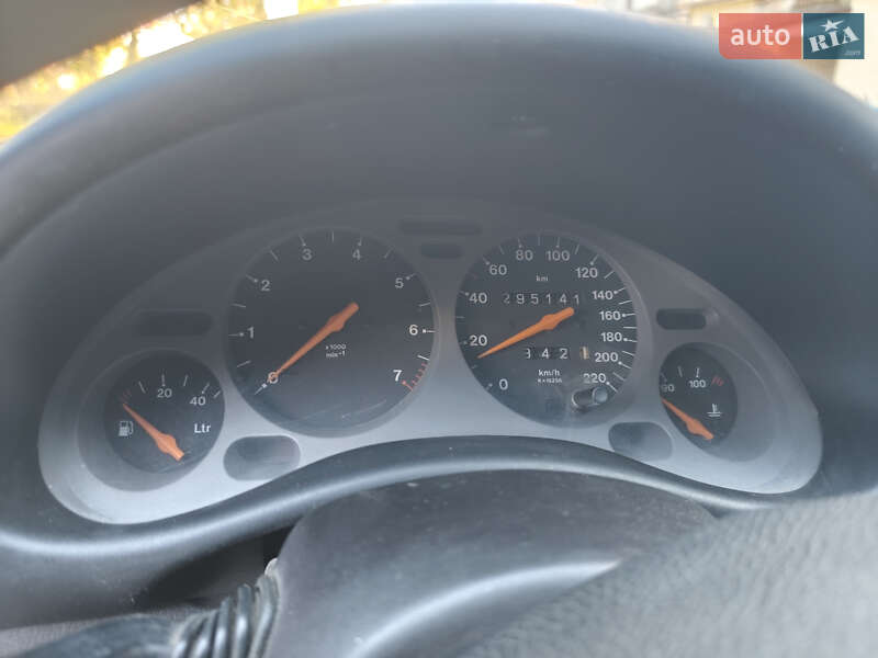 Купе Opel Tigra 1999 в Бучаче