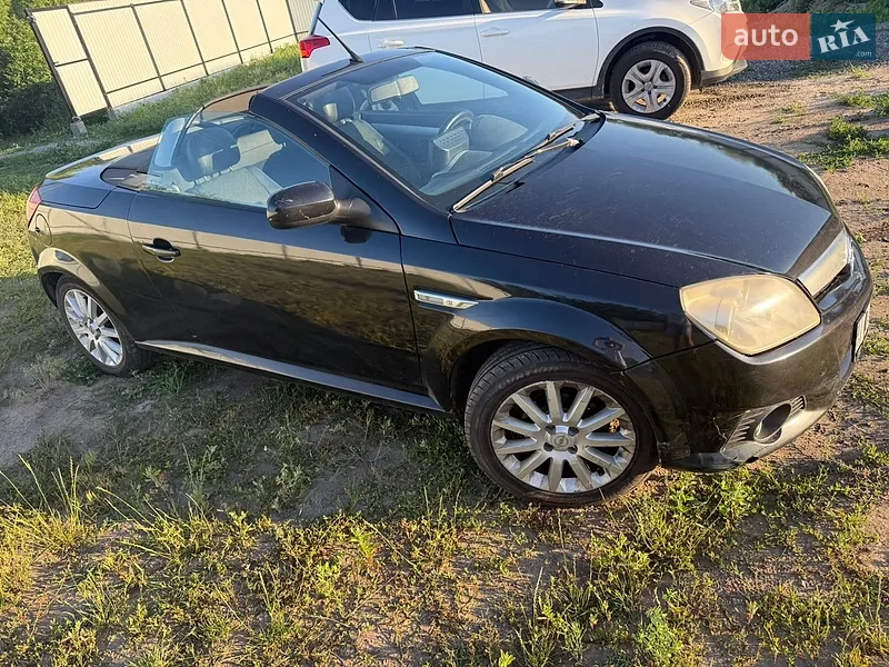 Opel Tigra 2005