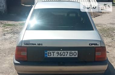 Седан Opel Vectra A 1992 в Херсоне