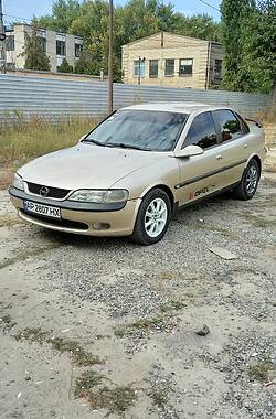 Седан Opel Vectra B 1998 в Запорожье