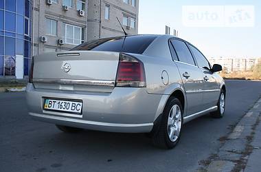 Седан Opel Vectra 2005 в 