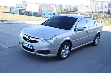 Седан Opel Vectra 2005 в 