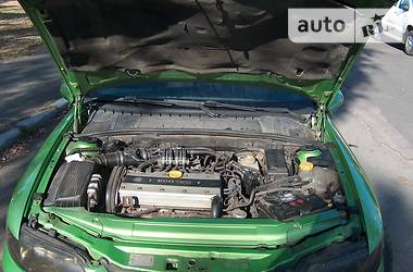 Хэтчбек Opel Vectra 1996 в 