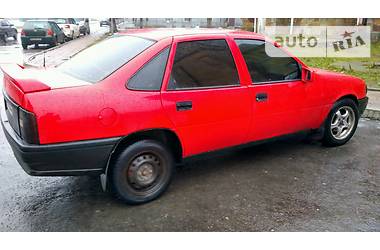 Седан Opel Vectra 1990 в Червонограде