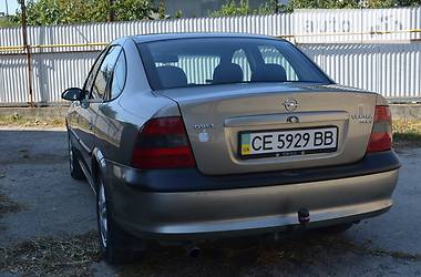 Седан Opel Vectra 1996 в Черновцах