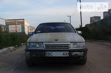 Седан Opel Vectra 1990 в Львове