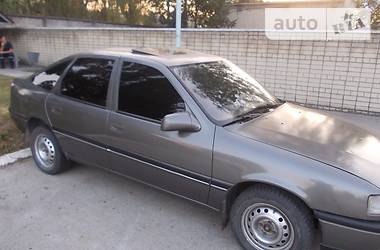 Хэтчбек Opel Vectra 1989 в Нетешине