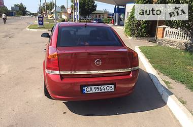 Седан Opel Vectra 2006 в Корсуне-Шевченковском