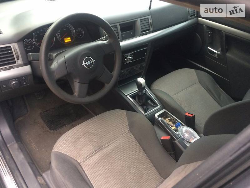Седан Opel Vectra 2005 в Миколаєві