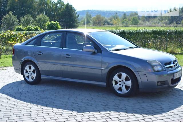 Хетчбек Opel Vectra 2002 в Івано-Франківську